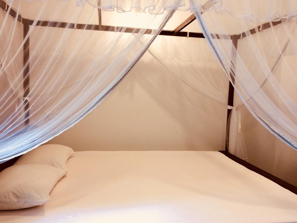 Damith Tourist Inn Мириса Екстериор снимка