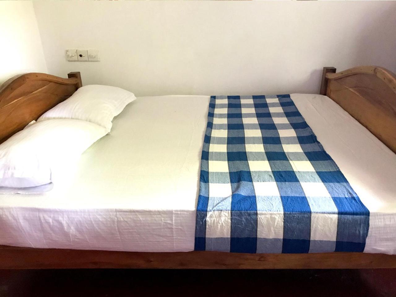 Damith Tourist Inn Мириса Екстериор снимка