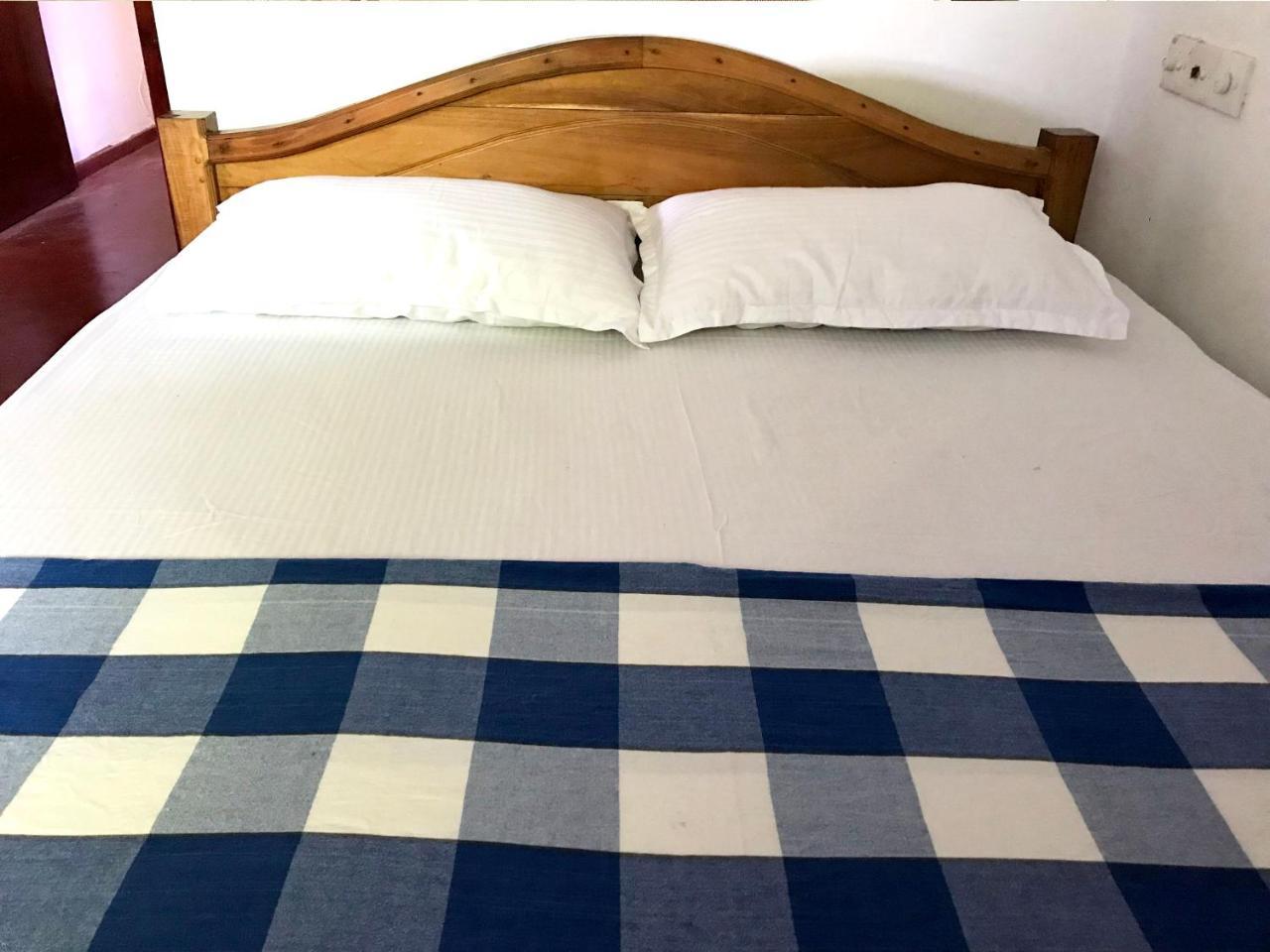Damith Tourist Inn Мириса Екстериор снимка